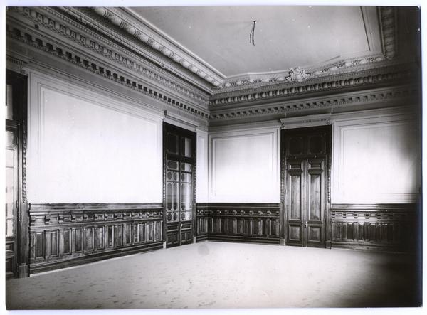 [Biblioteca Nacional 1923. Salones interiores, primer piso]