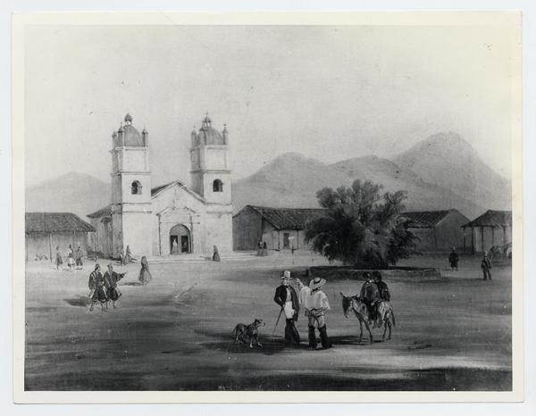 [Vista de una iglesia católica y una plaza, con transeúntes]