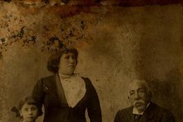 Pascual Ahumada Moreno y familia Pascual Ahumada Moreno y familia
