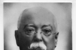 Valentín Letelier en 1918, un año antes de su muerte Valentín Letelier en 1918, un año antes de su muerte