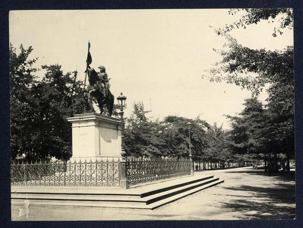 [Monumento a San Martín]