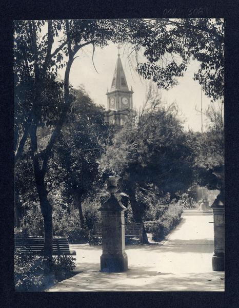 [Plaza de Los Andes] :