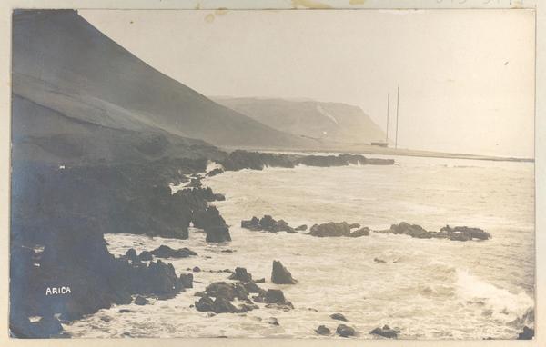 [Roqueríos y playa no identificados de Arica]