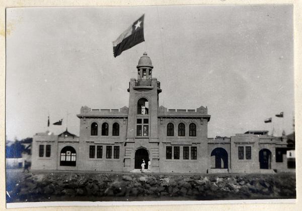 [Edificio de la gobernación, Arica]