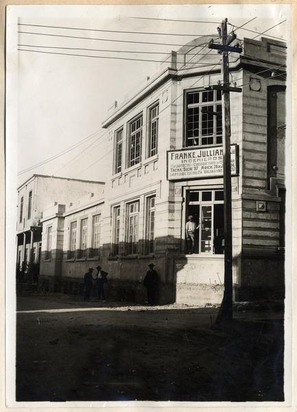 [Edificio de la empresa Franke Jullian Cía. Ingenieros]