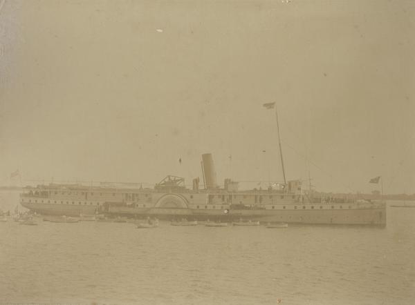 [Barco de vapor de pasajeros "Olympo", con bandera no identificada]