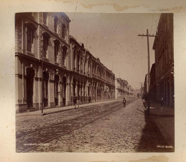 [Calle Blanco de Valparaíso]