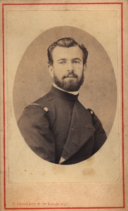 [Diego Duble Almeida, Gobernador de la Colonia de Punta Arenas, retrato de medio cuerpo con uniforme]