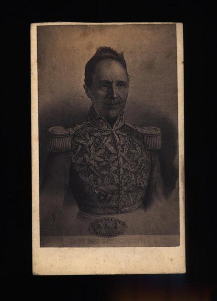 [José Manuel Borgoño Nuñez y Silva, retrato de medio cuerpo con uniforme]