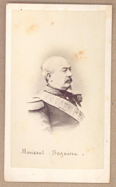 [Francois Achille Bazaine, retrato de medio cuerpo con uniforme]