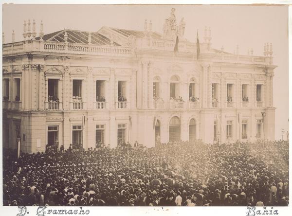 [Palacio de gobierno, 16 Batallón en línea, Salvador Bahía, Brasil]