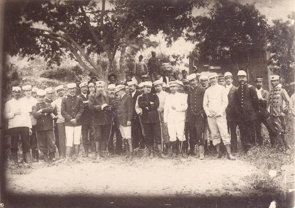 [Grupo de militares peruanos]