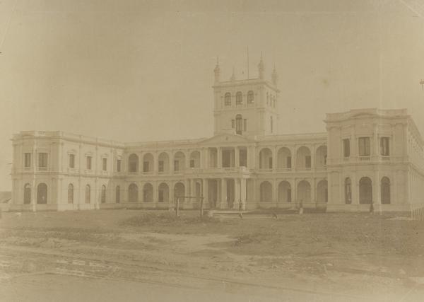 [Palacio de Gobierno, Asunción Paraguay : frontis]