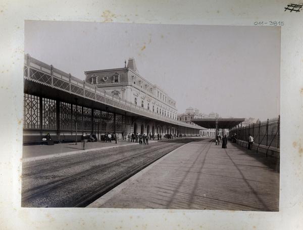 [Estación de tren en Valparaíso]