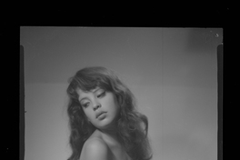 [Inés, vedette de una Compañía de Revistas]