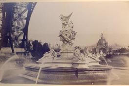 [Album de la Exposición Universal de París de 1889 : Fuente ornamental del escultor Henry Vidal]