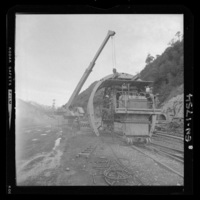 [Construcción de túneles para la Central Antuco, se contó con equipos especiales]