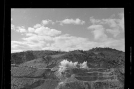 [Panorámica de las obras de construcción de la Central Hidroeléctrica Rapel]