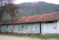 Construcciones existentes a lo largo del trazado del ferrocarril de Puente Alto a El Volcn (Estacin de ferrocarril San Jos)