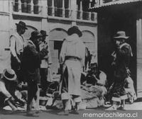 Rotos y gaanes en la ciudad, 1906