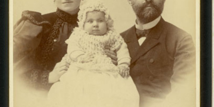 Retrato cabinet, Vicente Izquierdo Sanfuentes y Sara Phillips Huneuus