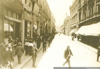 Calle Huérfanos, Chile, hacia 1915
