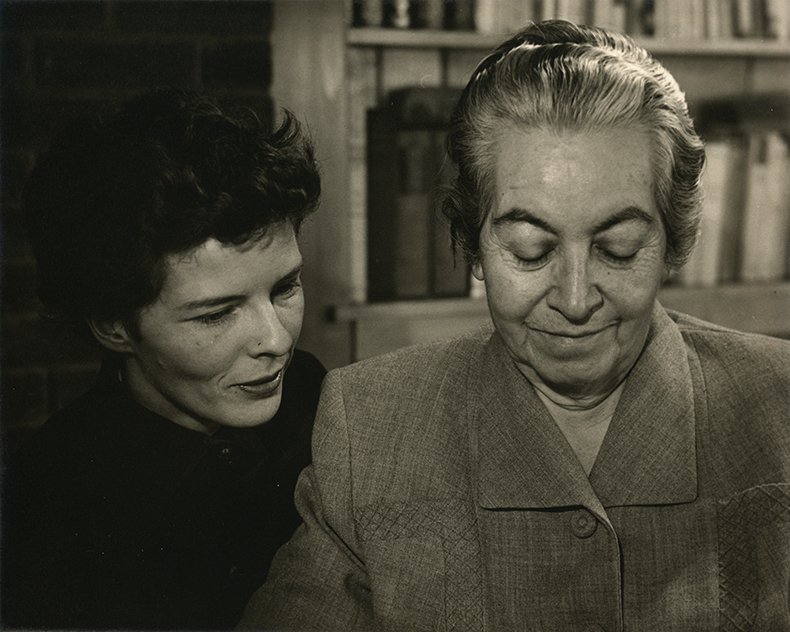 Retrato Gabriela Mistral y Doris Dana, sin fecha Retrato Gabriela Mistral y Doris Dana, sin fecha