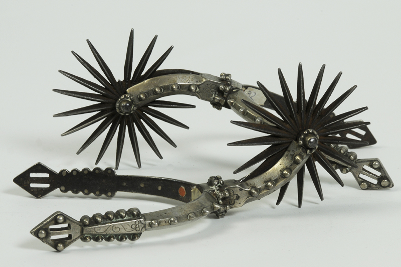 Anónimo. Espuela de plata. Siglo XIX. N° registro 3-38269 Anónimo. Espuela de plata. Siglo XIX. N° registro 3-38269