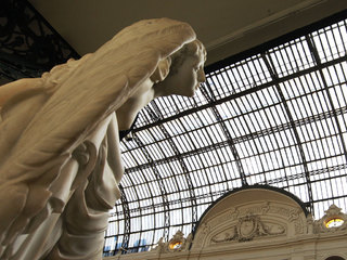 Hall MNBA