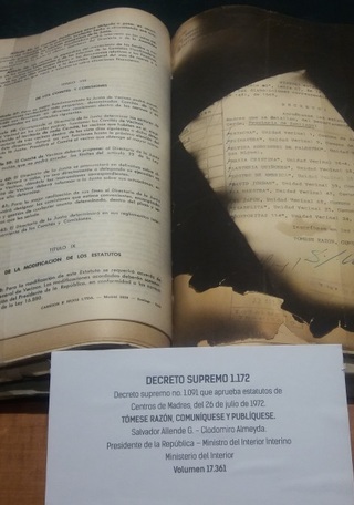 Decreto Supremo 1.172,, del 26 de julio de 1972, que aprueba los estatutos de los centros de madres.