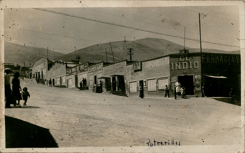 Calle Comercio. Potrerillos, ca. 1930 Calle Comercio. Potrerillos, ca. 1930