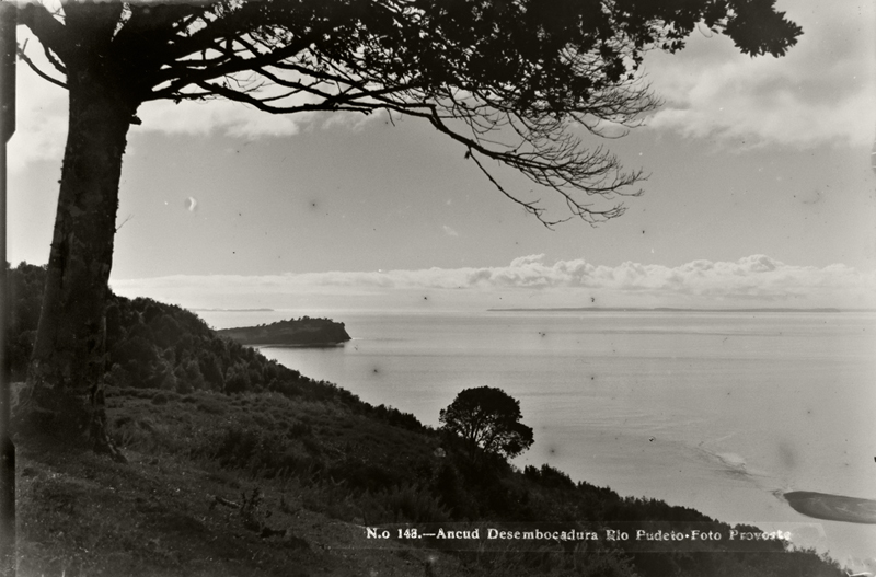Desembocadura del río Pudeto Desembocadura del río Pudeto