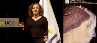 Marcela Roubillar, jefa Unidad de Documentaci�n Visual e Imagenolog�a, Archivo CNCR (Correa, C. 2015)