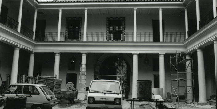 Edificio de la Real Audiencia inicio de obras de restauracin, 1981