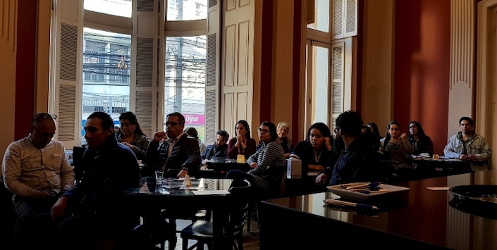 Un Caf con Valparaso: Ciencia y Vida Cotidiana