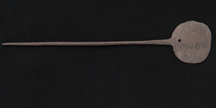 Tupu (vista posteriorl)