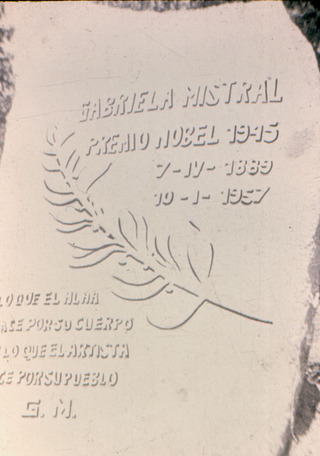 Tumba de Gabriela Mistral