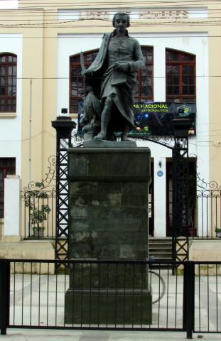 Imagen del monumento Abate Molina