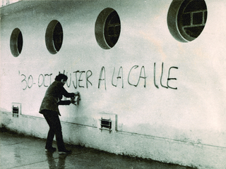 30-oct Mujer a la Calle