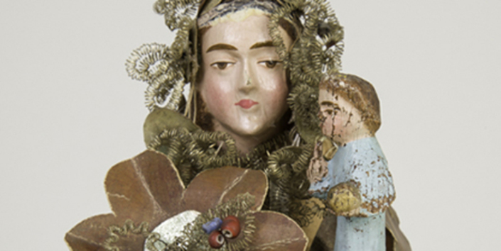 Escultura virgen con el Nio