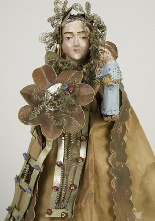 Escultura virgen con el Nio