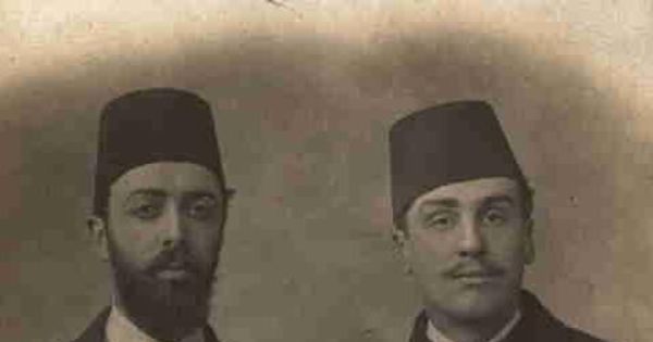 Augusto D'Halmar y Rafael Valdés en Estambul, hacia 1920