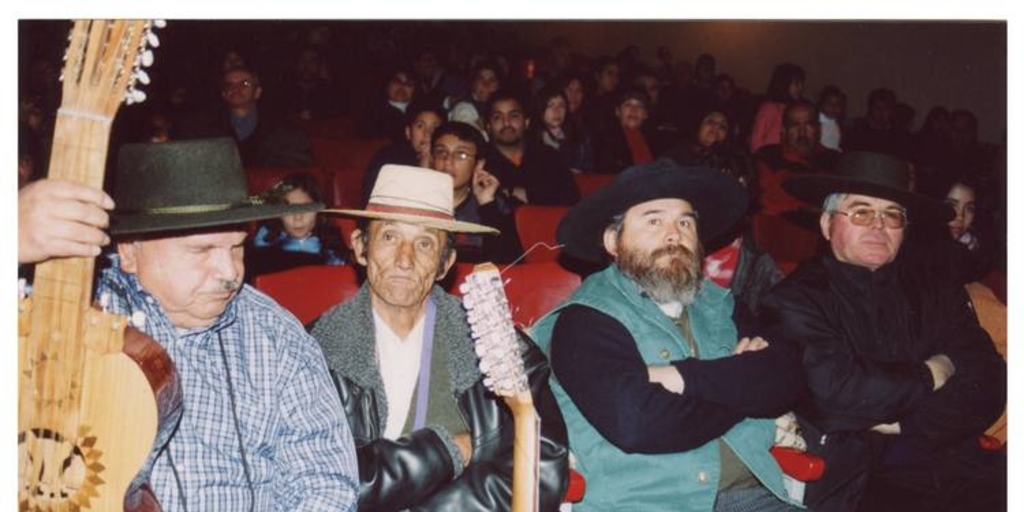 Santos Rubio, Don Chosto Ulloa, Alfonso Rubio y Juan Pérez, sentados