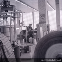 Yarur ex Industria Textil [fotografía] / Armindo Cardoso.      Contenido     Clasificaciones     Recursos