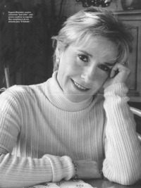 Ellos también se desvisten  [artículo] Marcela Escobar <y> Paola Leyton