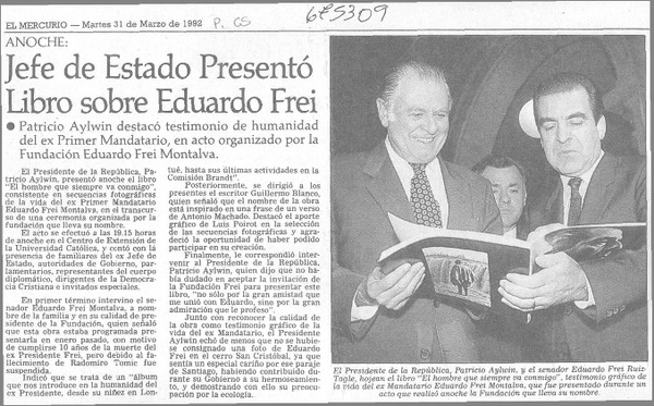 Jefe de Estado presentó libro sobre Eduardo Frei.