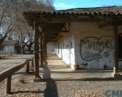 Imagen del monumento Casa esquina del ex fundo Rangue