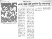 Desnudos dan lección de anatomía Desnudos dan lección de anatomía