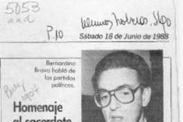 Homenaje al sacerdote Osvaldo Lira Homenaje al sacerdote Osvaldo Lira