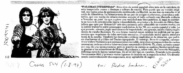 "Palomas intrépidas"  [artículo] Pedro Labra.